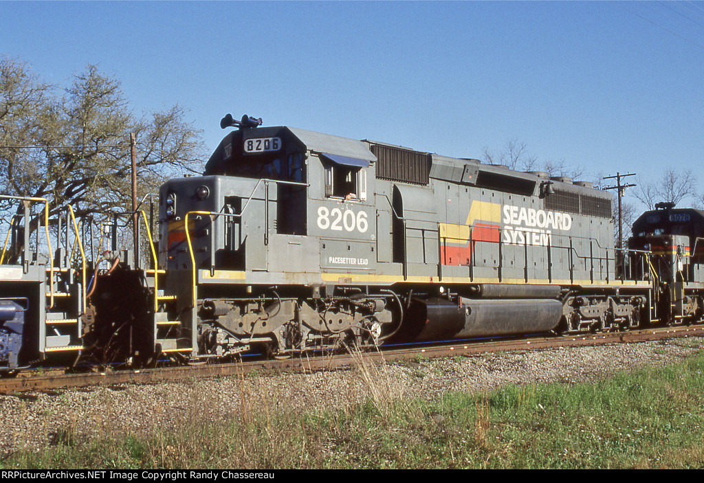 CSXT 8206